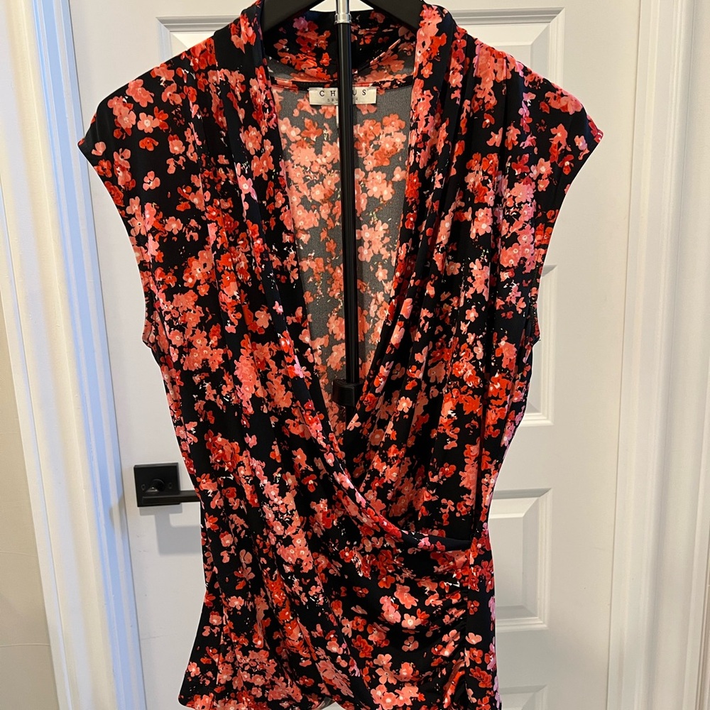 Chaus New York Top Womens Medium Black Red Floral Ruched Wrap Blouse Stretch